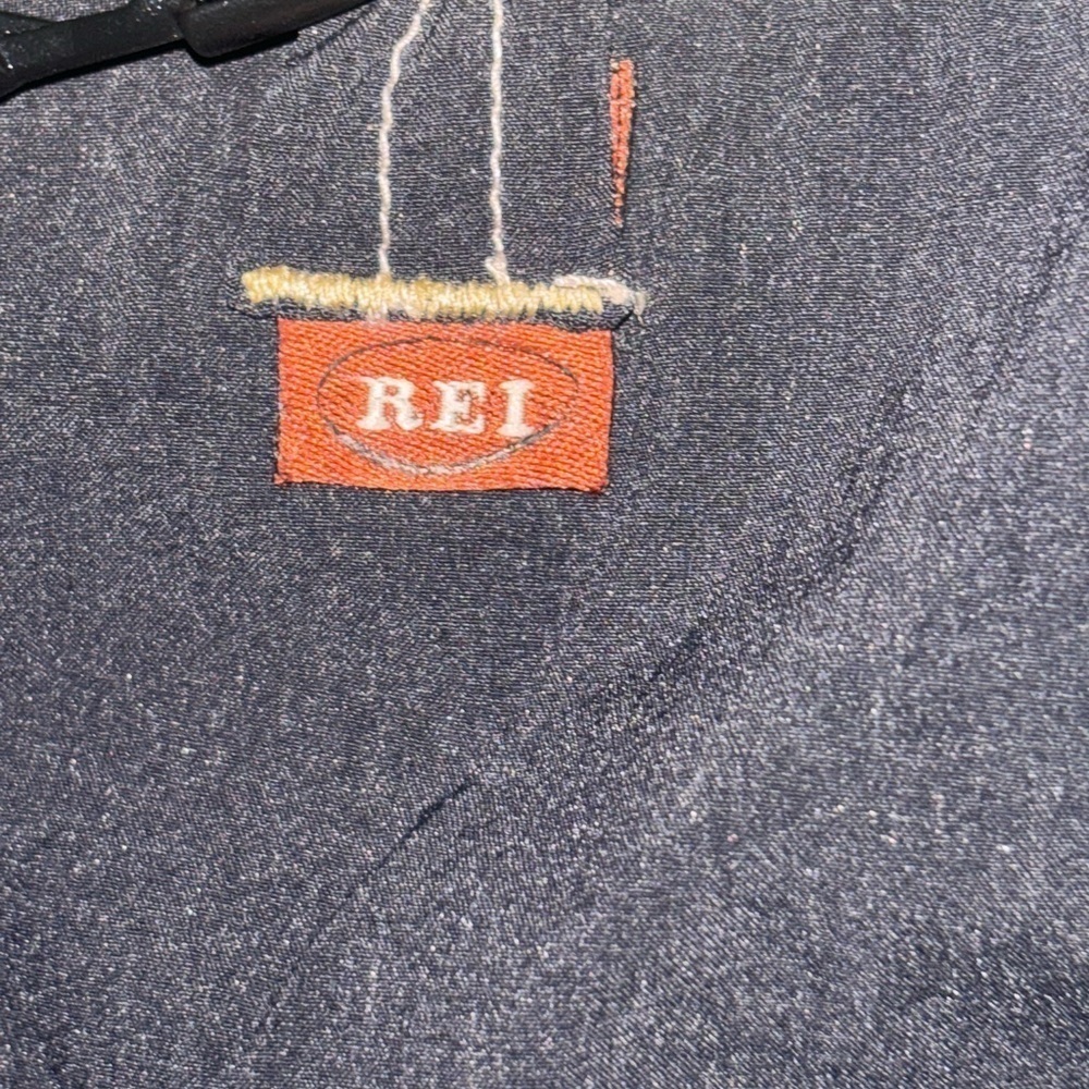 REI Convertible Hiking Pants size 10P - Picture 5 of 10
